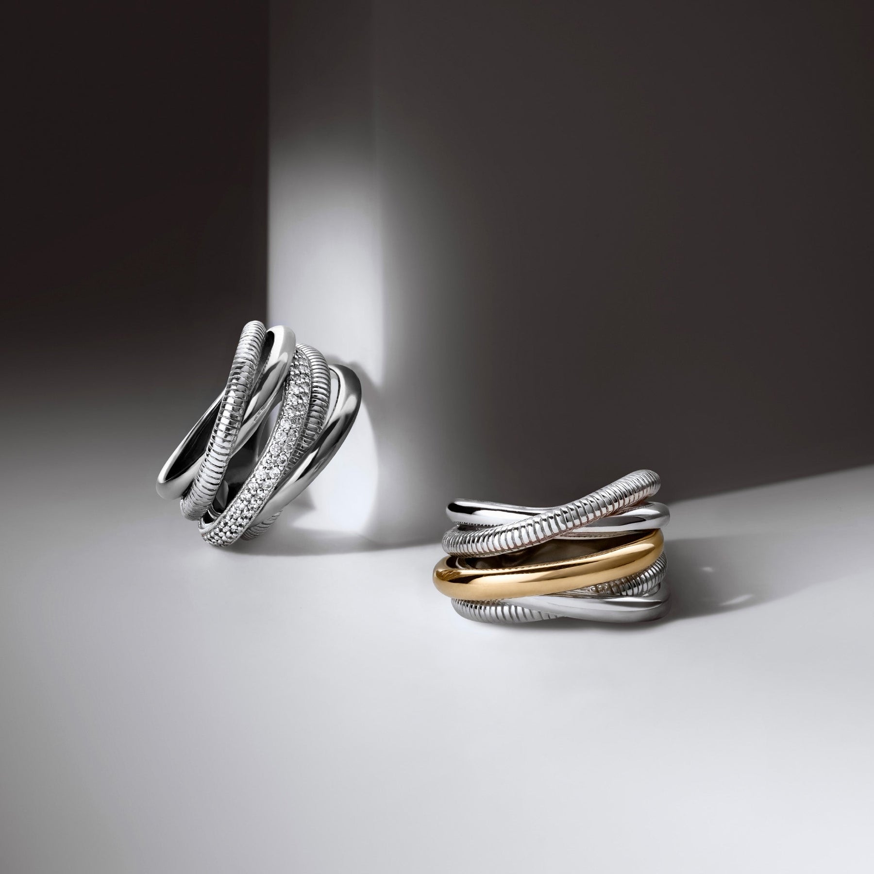 Eternity Five Band Highway Ring with 18K Gold