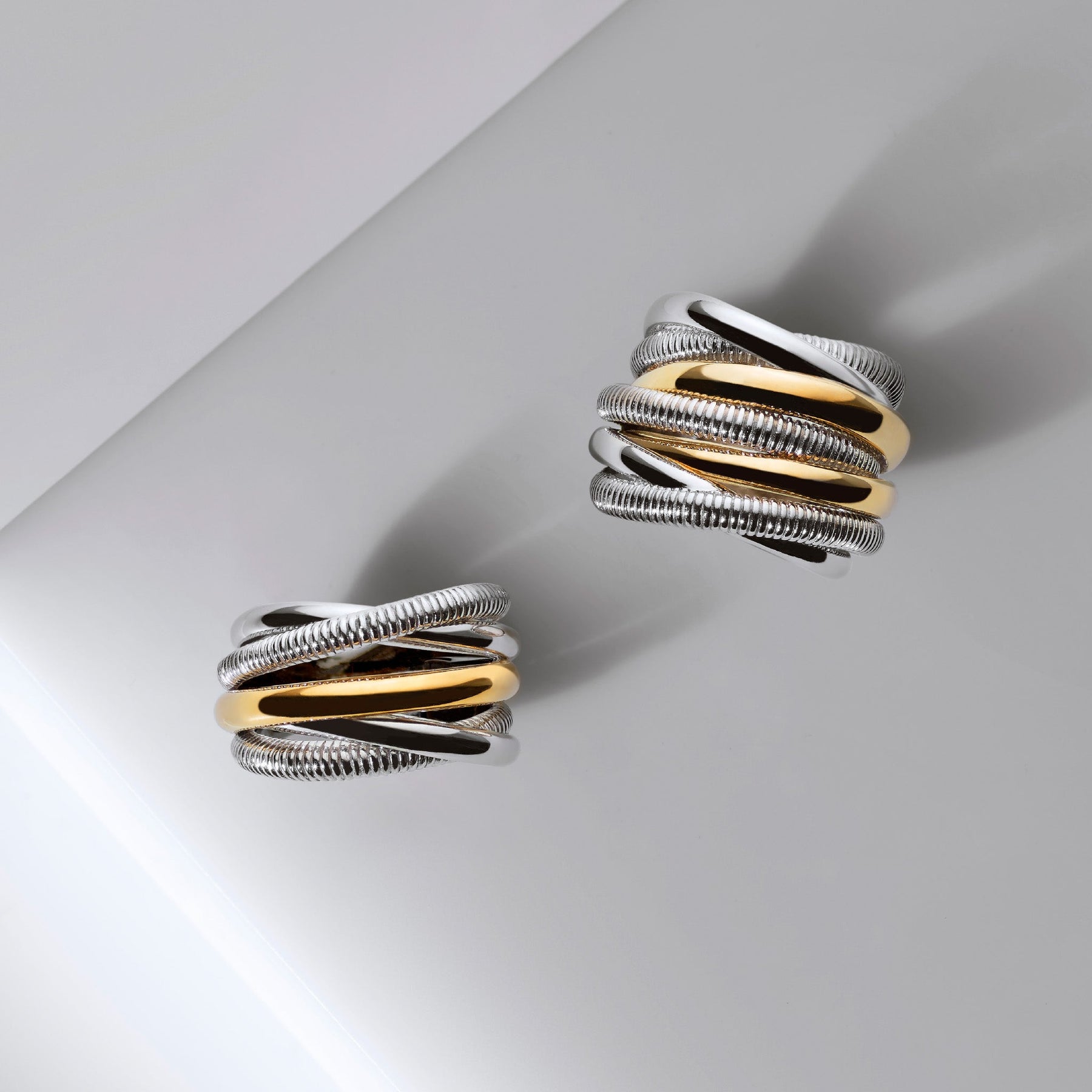 Eternity Five Band Highway Ring with 18K Gold
