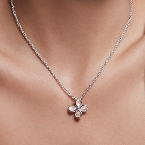 Jardin Flower Pendant Necklace with Pink Mother of Pearl